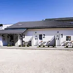 Chesscom Apartments
